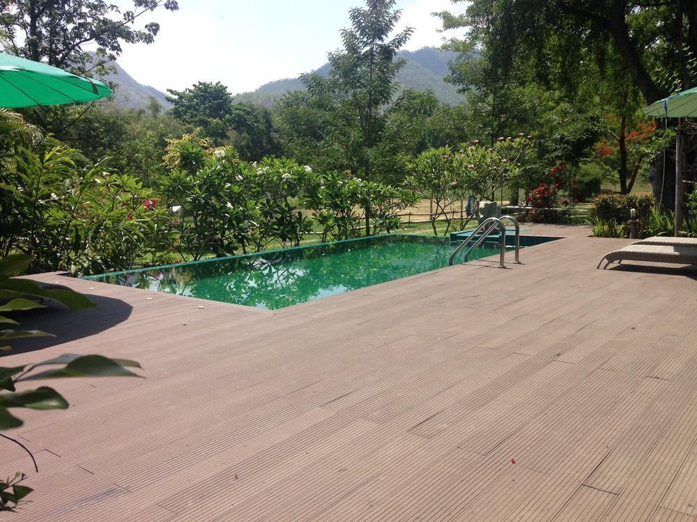 River Corner Resort 4*