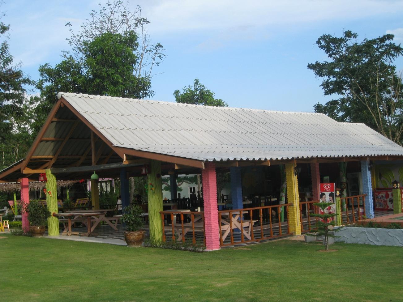 Baanraisooksangchan Resort Kaeng Krachan