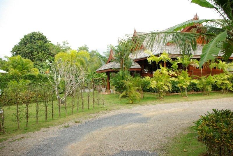 Thai Apartment Ban Klong Haeng