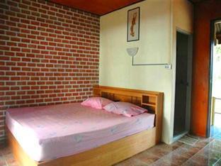 Sukorn Andaman Resort 3*