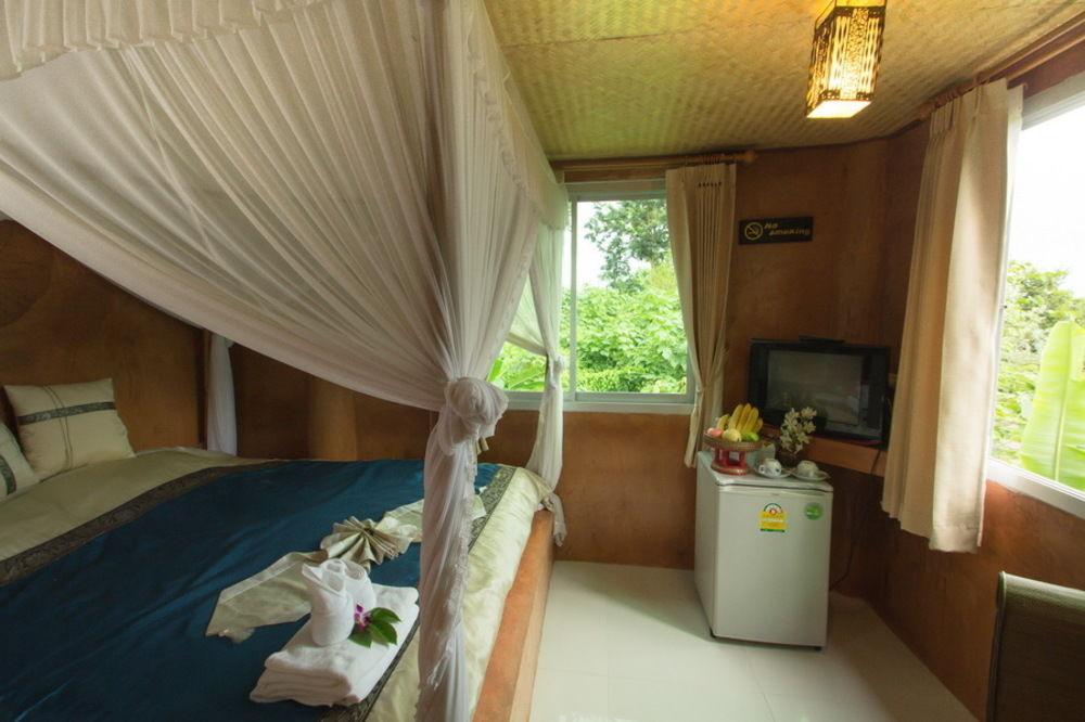 Monmaen & 3* Chiang Rai