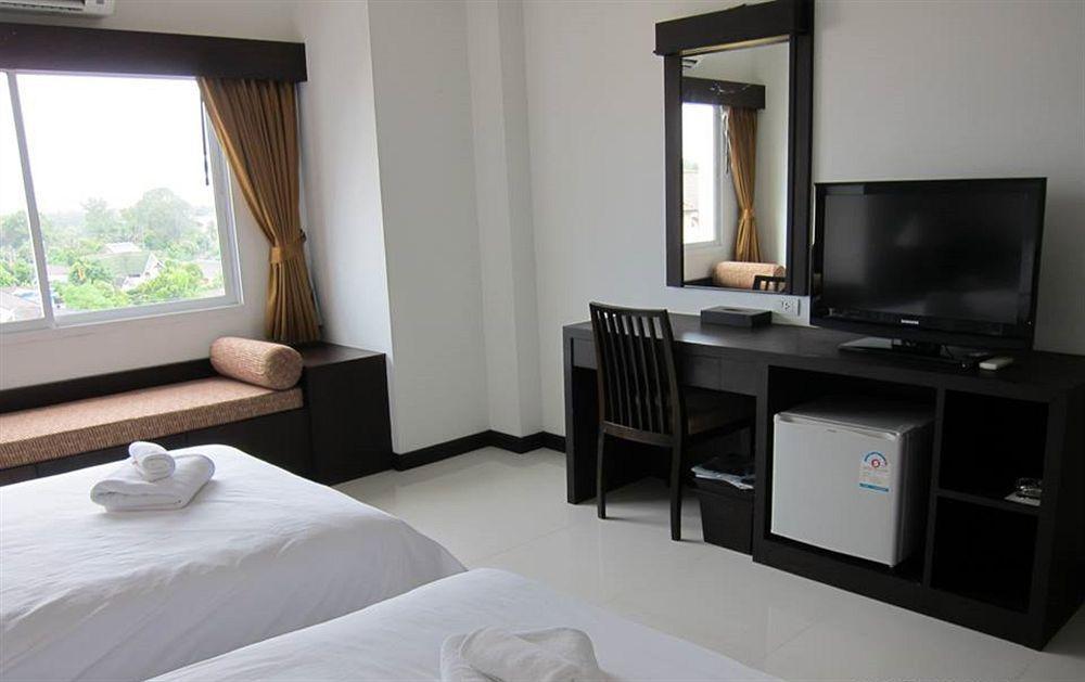 The White Pearl Hotel