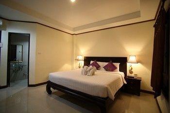 Na Thapae Hotel