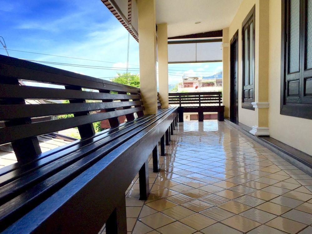 Na Thapae Hotel 3*