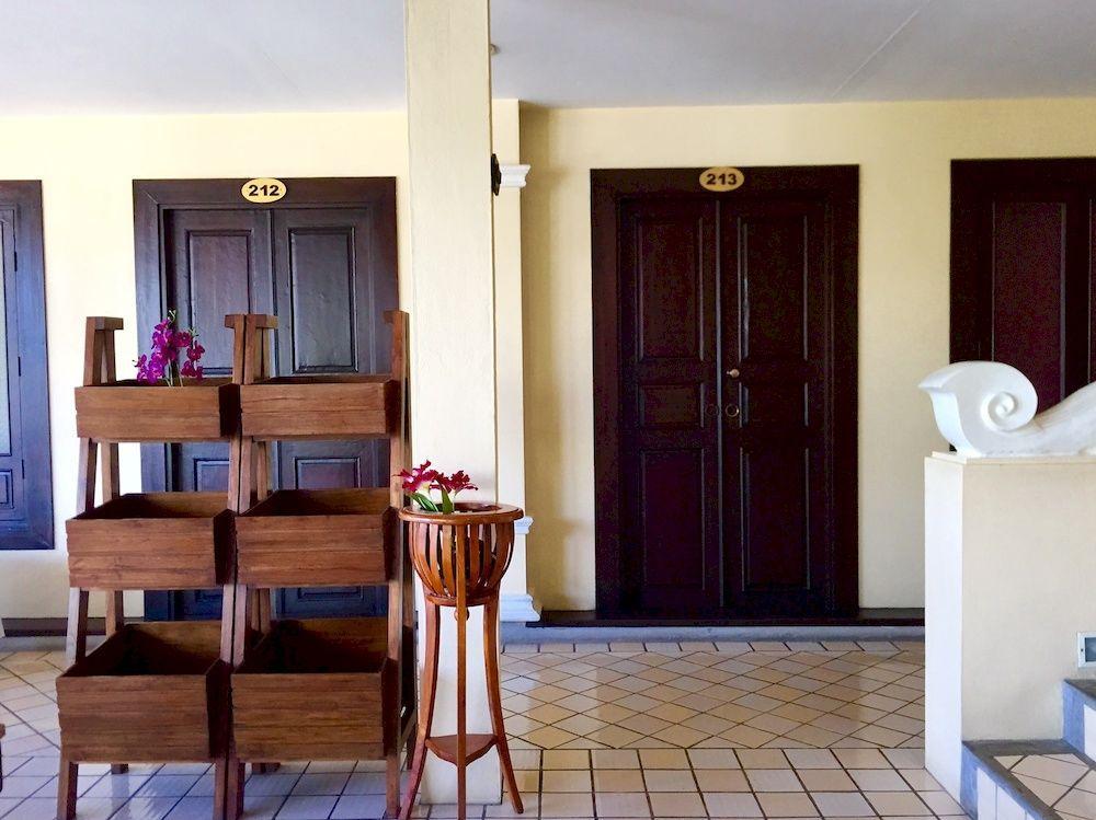 Na Thapae Hotel 3*