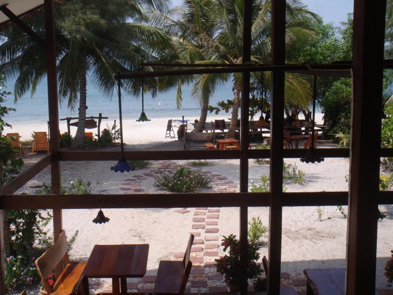 Frog House Resort