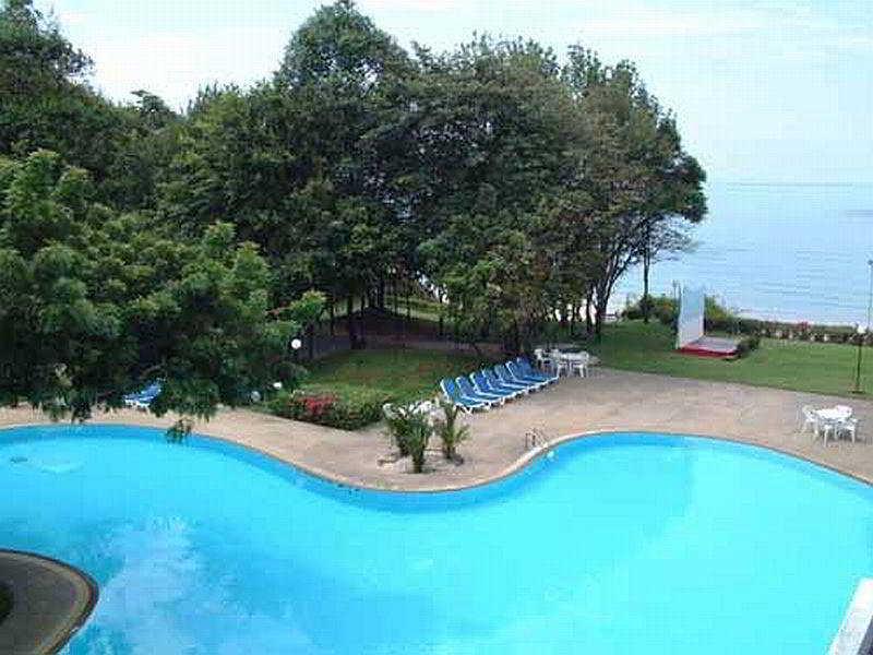 Purimas & Hotel Ban Chang (Rayong)