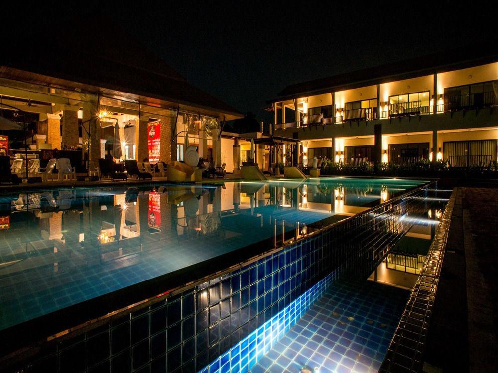Naraya Riverside Hotel Surat Thani