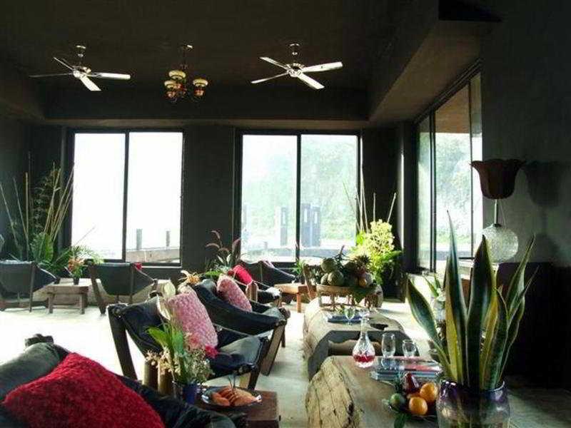Avatarn Miracles Hotel, 4* Uthai Thani