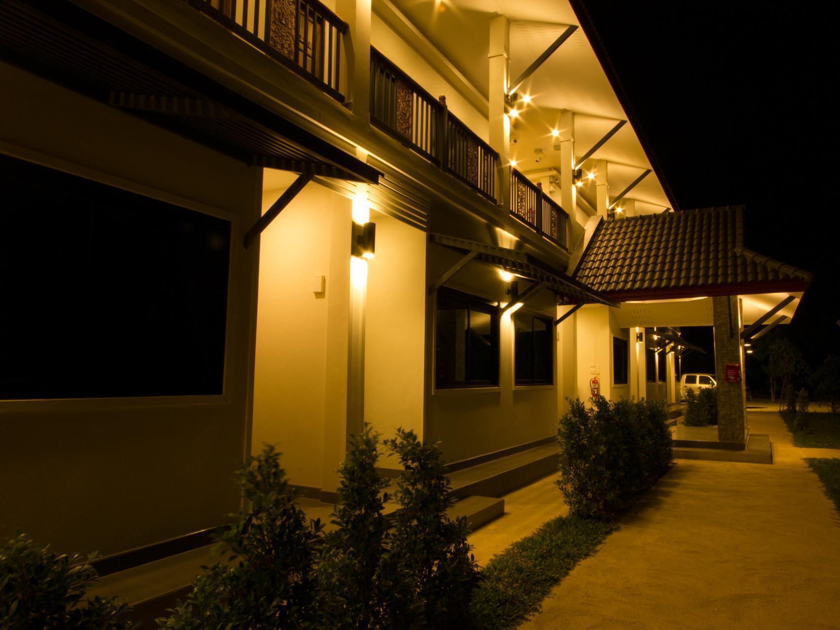 The Rise Resort 3*