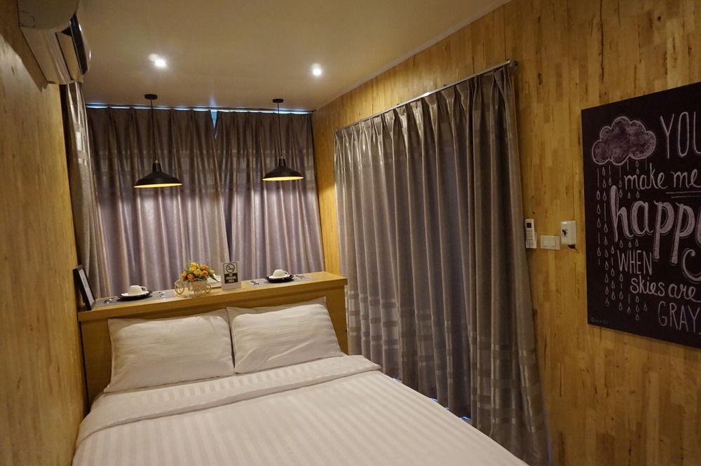 Crystal Box 3* Loei
