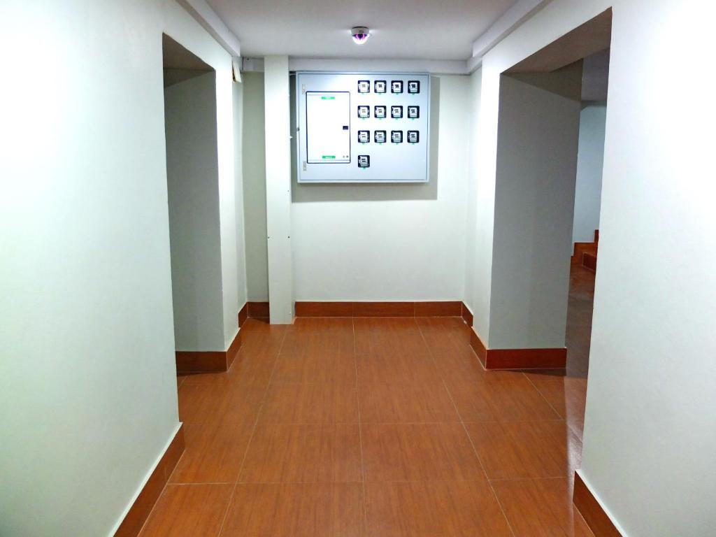 Apatsanan Place 3*