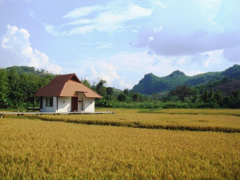 Manee Dheva & Resort Fang