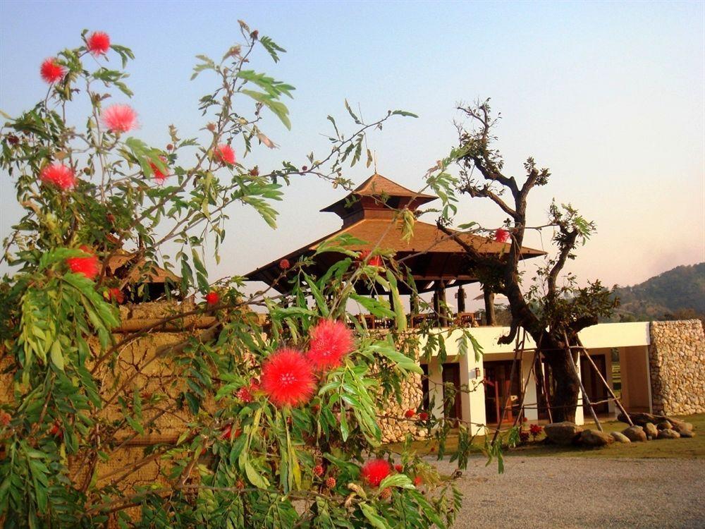 Manee Dheva & Resort 4*