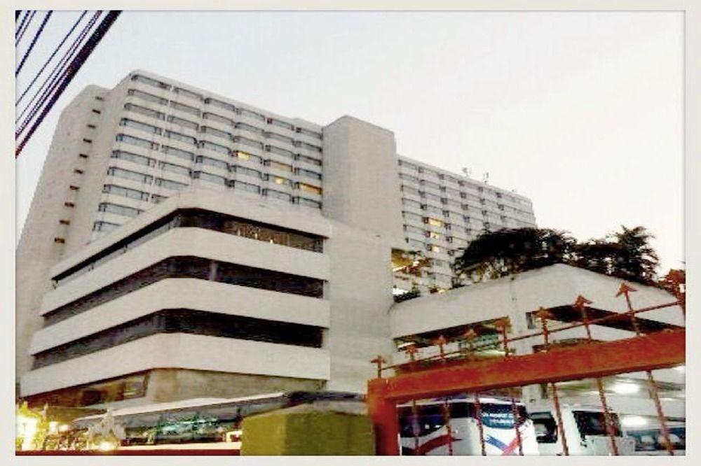 Topland & Convention Centre Hotel