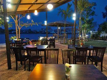 The Legend Maeklong 3* Samut Songkhram
