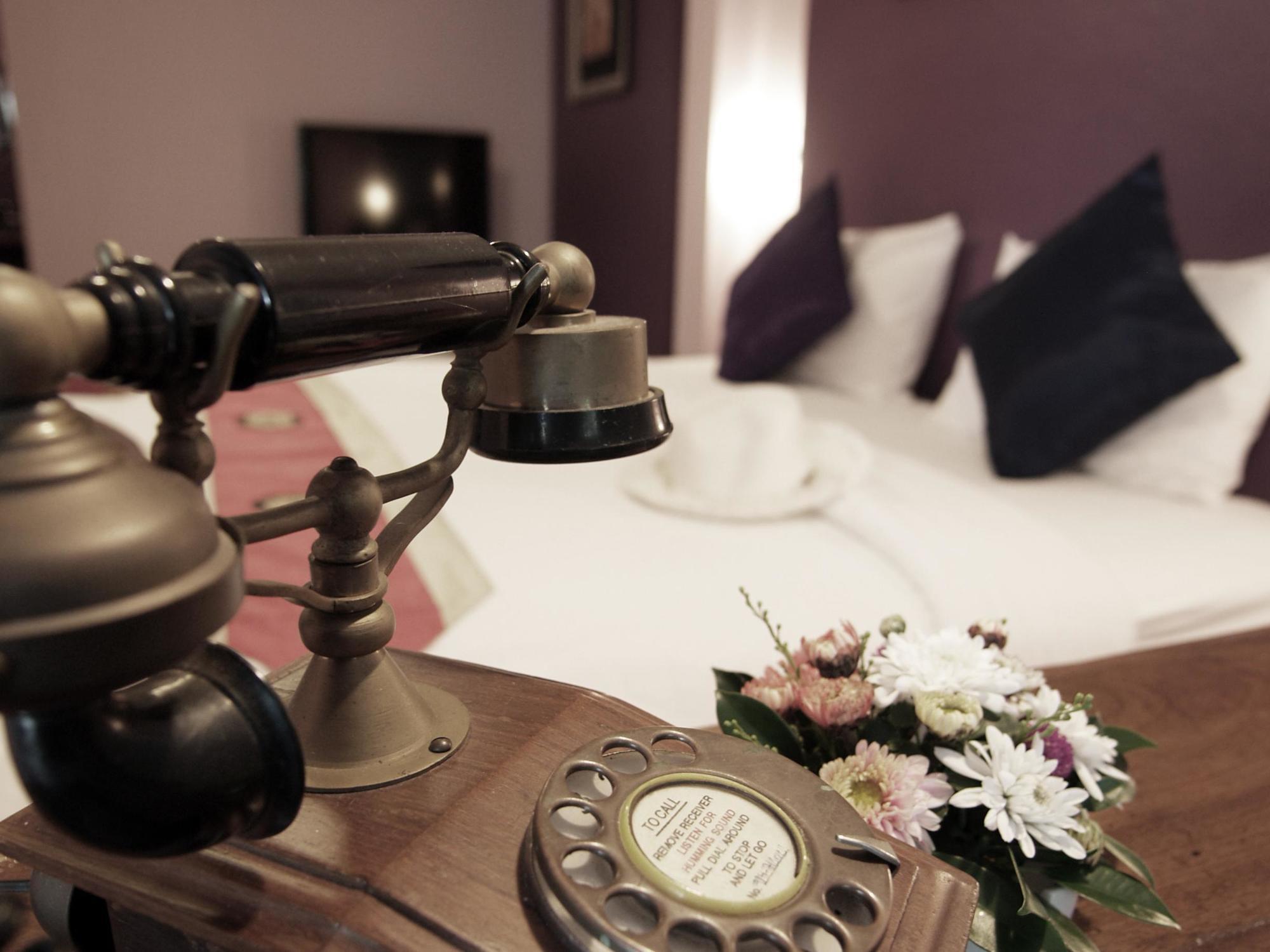 The Legend Maeklong Hotel