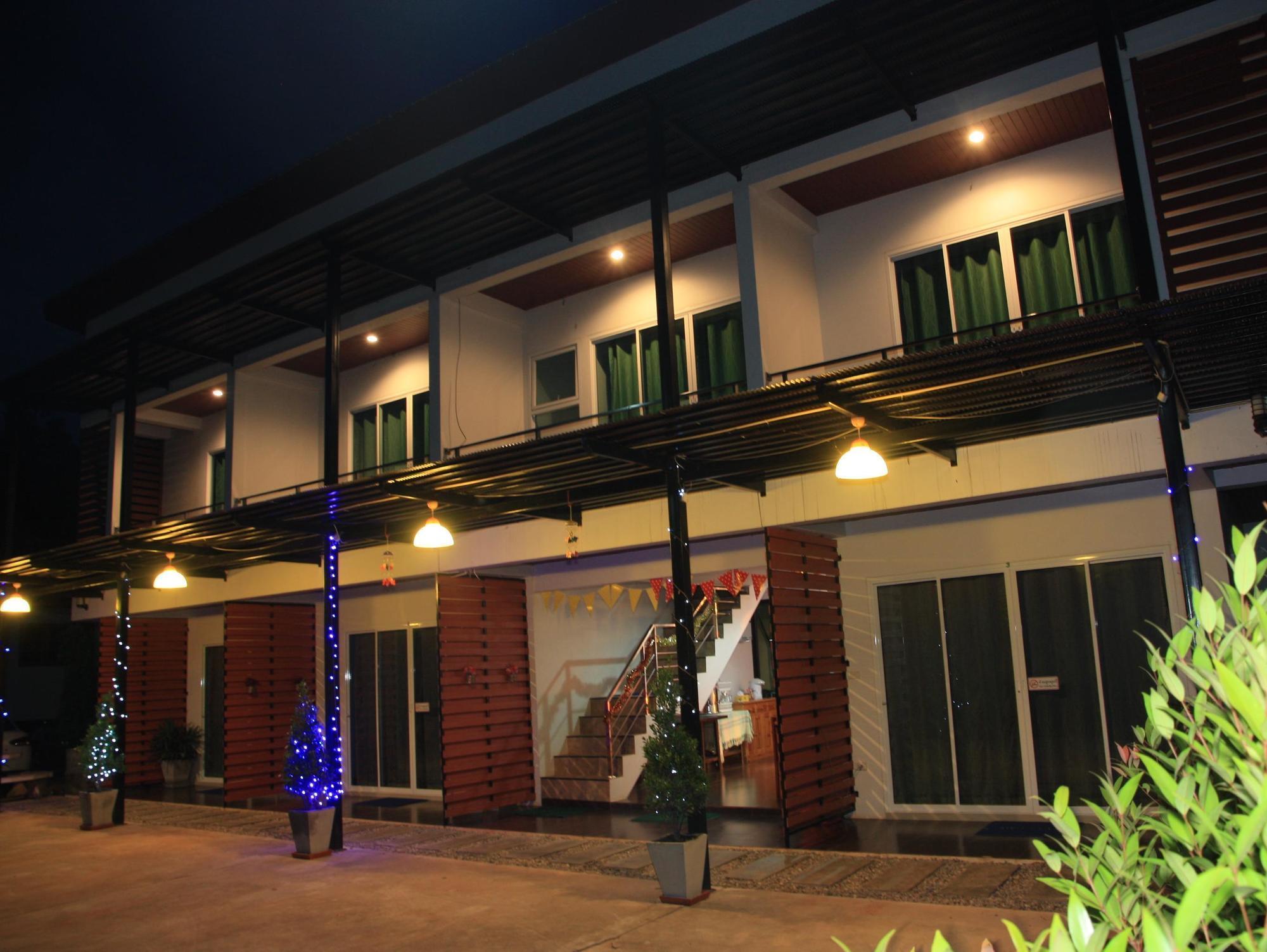 Baan I Talay บ้านไอทะเลชุมพร Hotel 2*