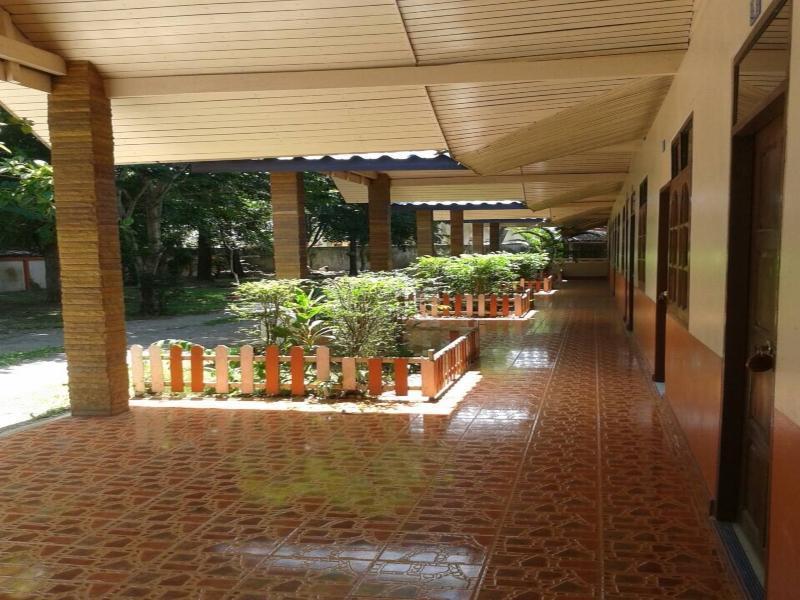 Khemthong 2 Resort Trang