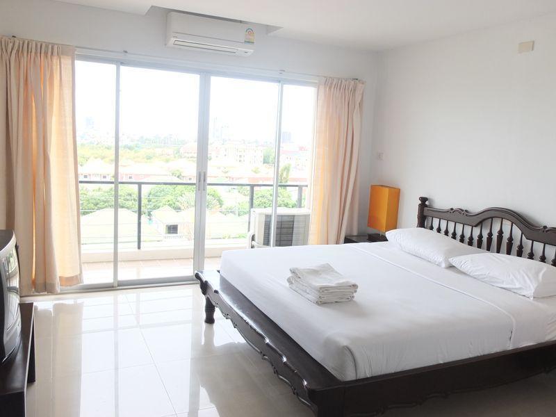 Chatkaew Hill And Hotel 3*