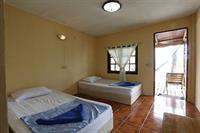 Hotel Leela Beach