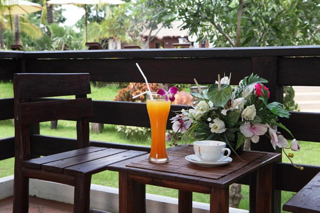 Nakhaburi & Hotel 4*