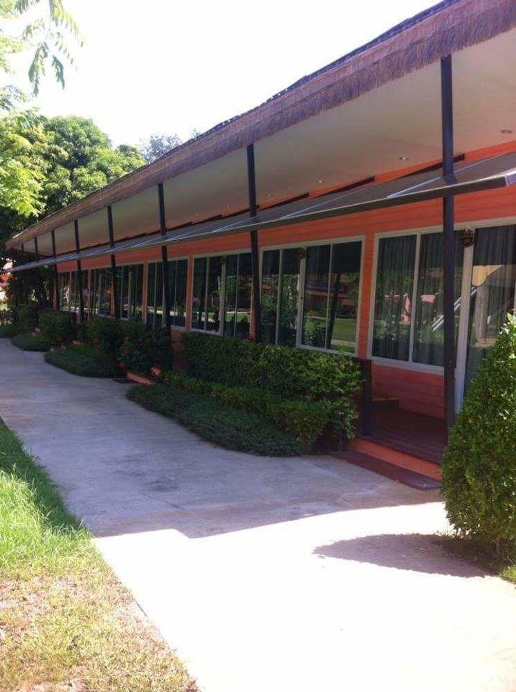 Aurora Resort 4*