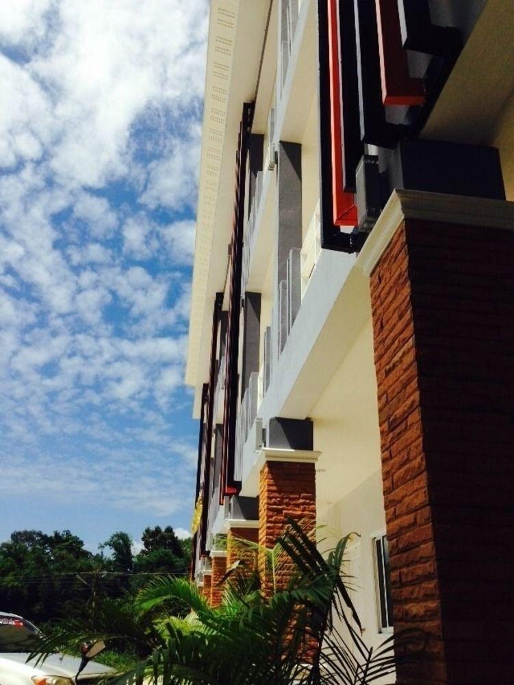 Park Hotel 3*