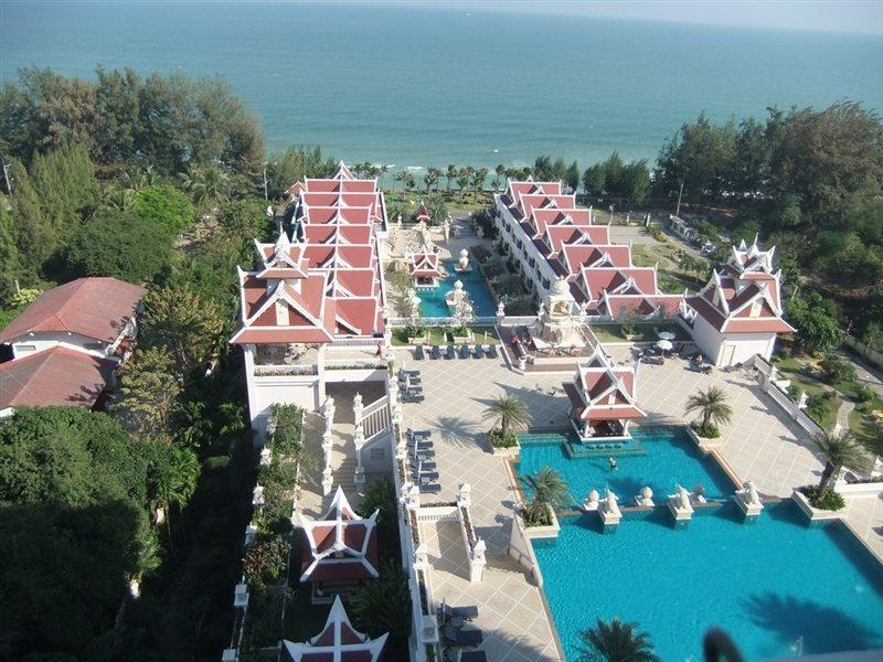 Resort Grand Pacific Sovereign &