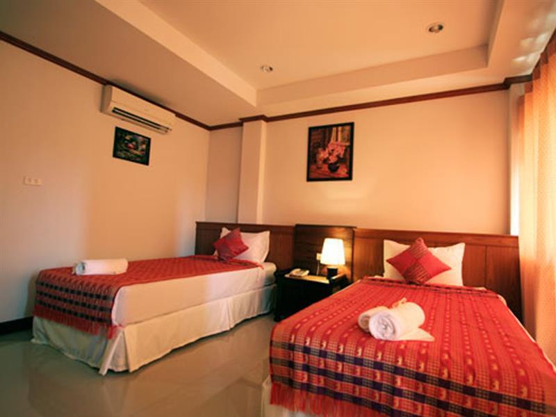 Resort Haadlad Prestige & 3*
