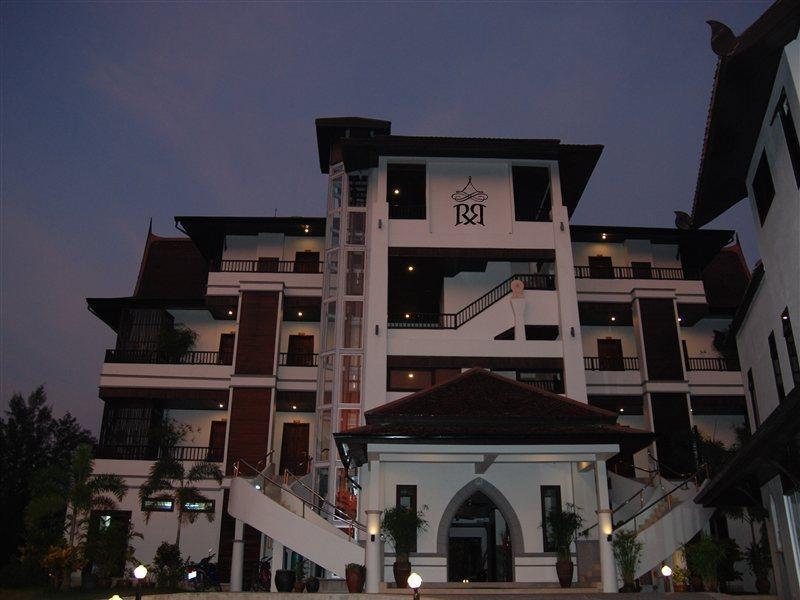 Riverside & Khao Lak