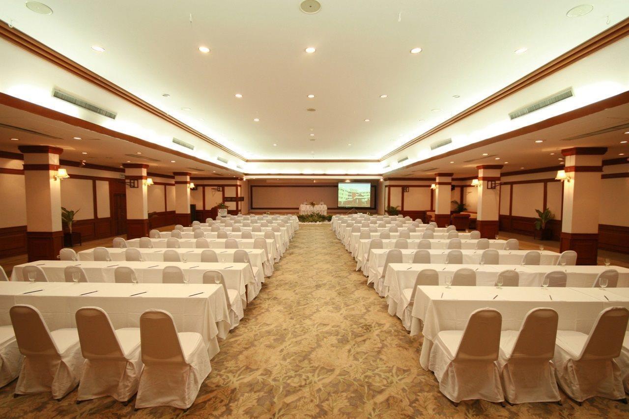 Centara Life Mae Sot