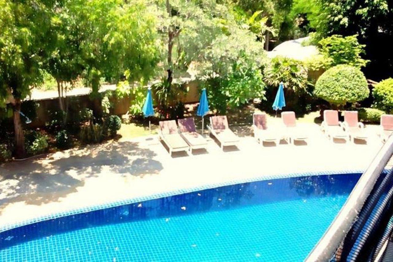 Aparthotel Lakeview Condotel 3*
