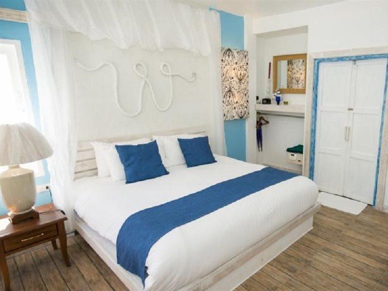 Resort The White Knot 3*
