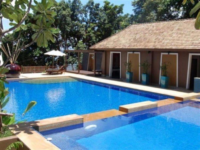 Hotel Nisa 3*
