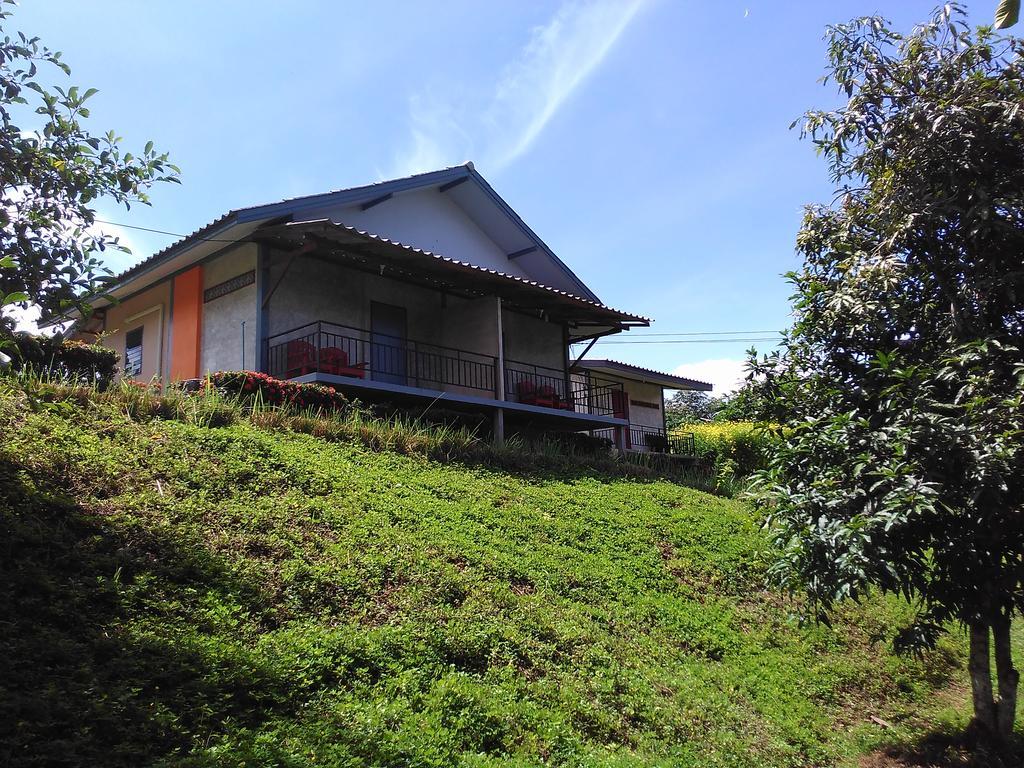Ban Suan Sukjai Mae Sariang