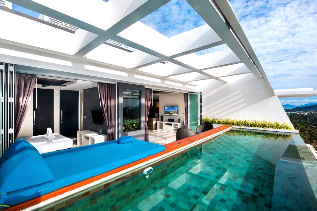 Aqua Samui Villa's