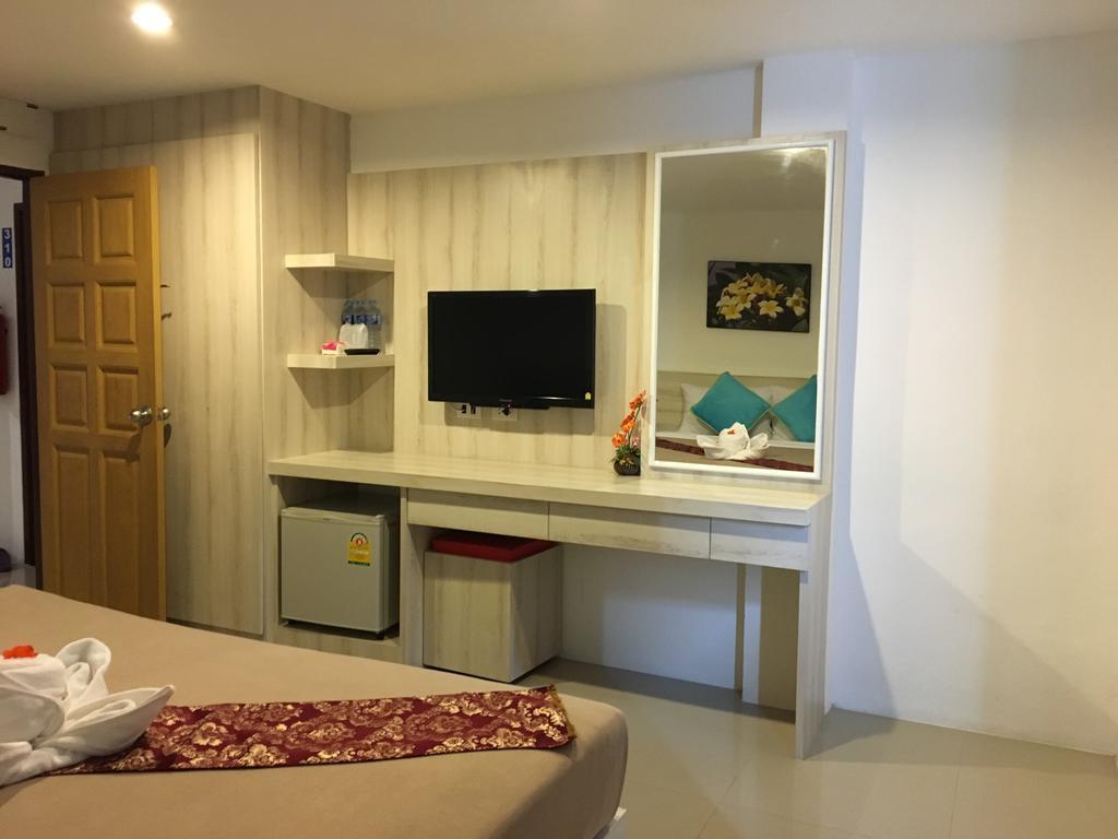 Hostel Phuthara Phuket