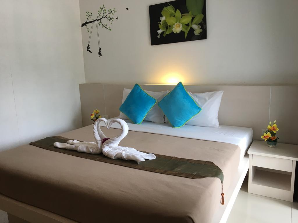 Hostel Phuthara Phuket