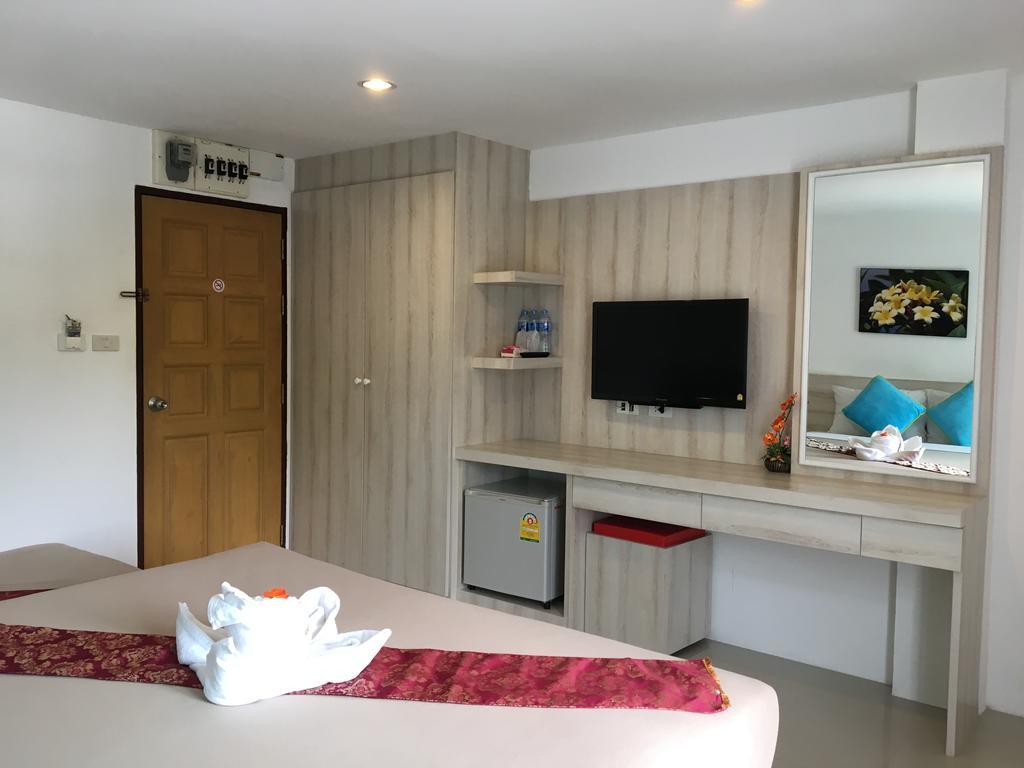 Hostel Phuthara Phuket