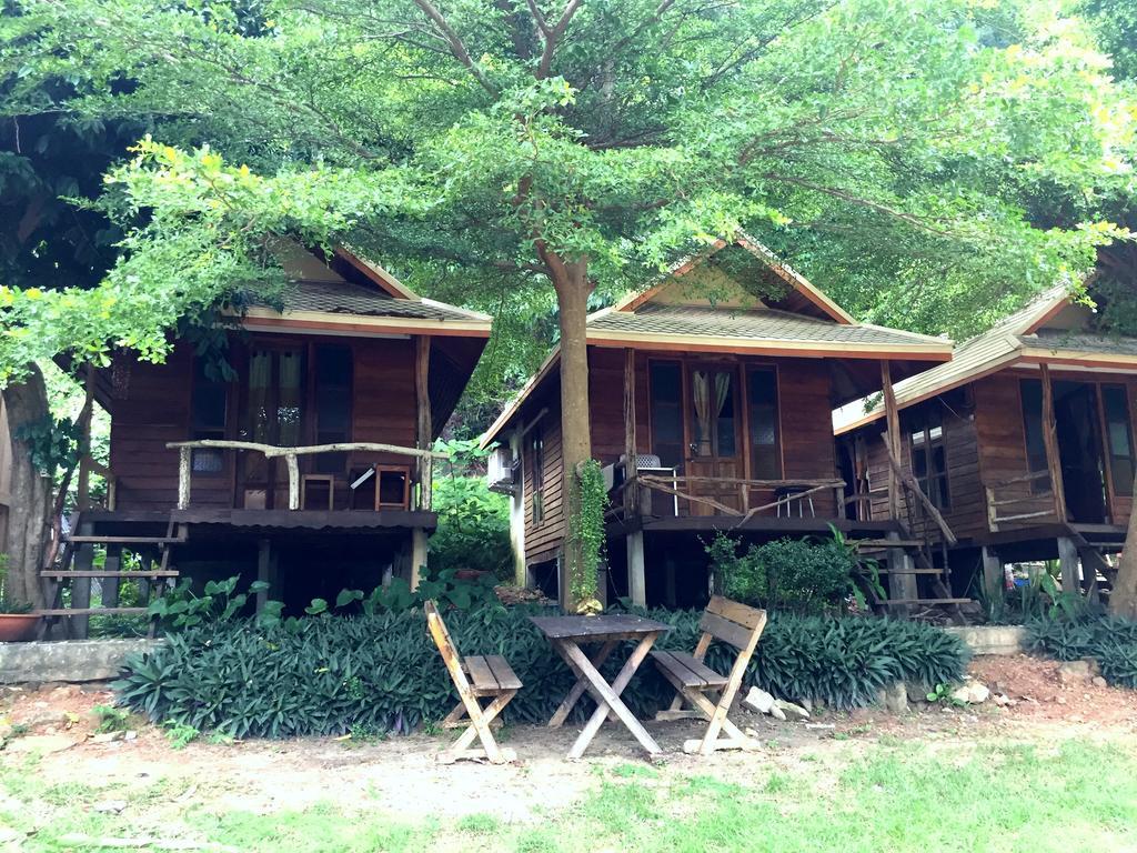 Baan Pha Nin Mung Korn Rayong