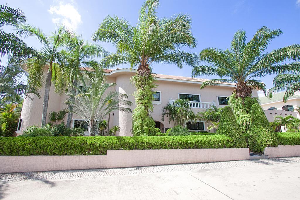 Villa Camelot Bang Lamung