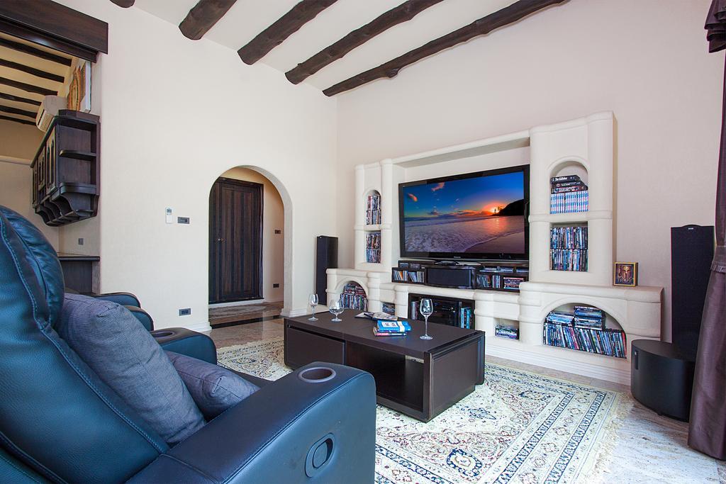 Villa Camelot Bang Lamung