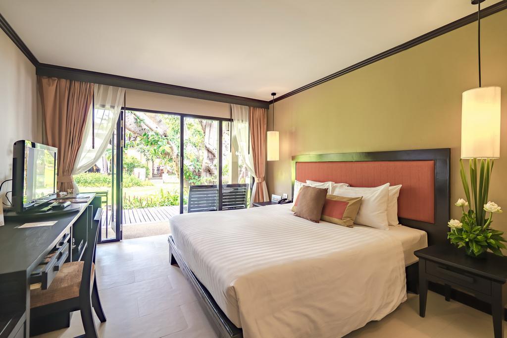 Resort Impiana Beachfront Noi, Koh Samui
