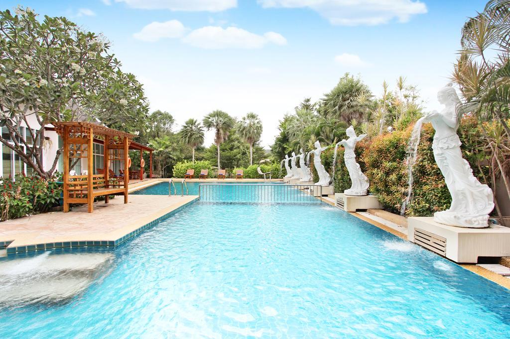 Hotel Nana 4*