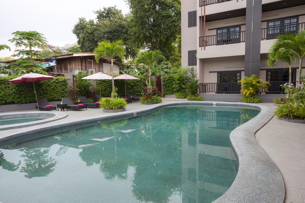 Golden Tulip Essential 4*
