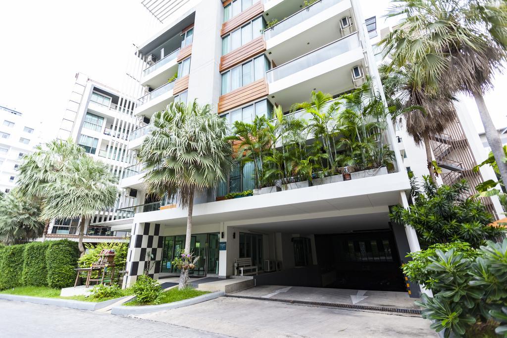 Apartment Urban Condominium