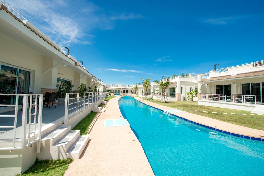 Oriental Pearl Resort