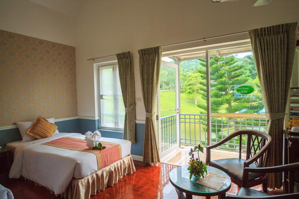 Brookside Valley Resort