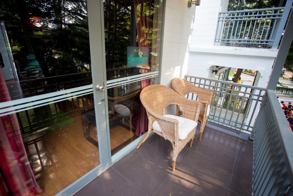 Resort Brookside Valley Rayong